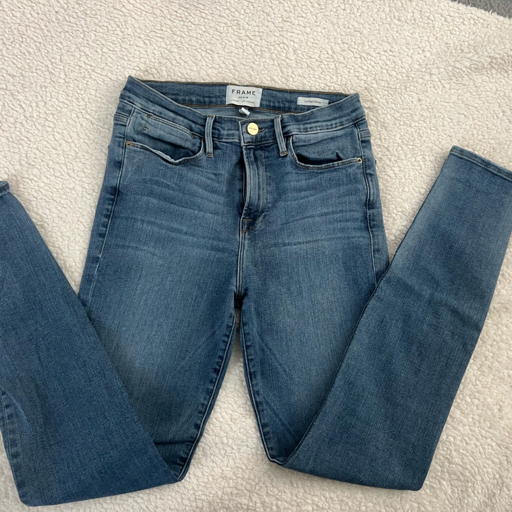 Frame Le High Skinny